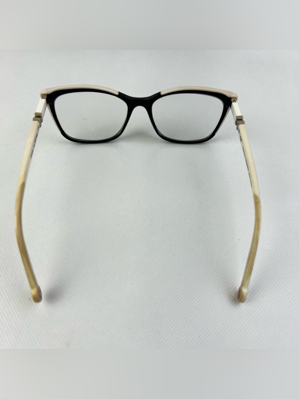 Carolina Herrera VHE896K COL.700Y NOS Black white Eyeglasses Frame 54-16-140 - Picture 4 of 9
